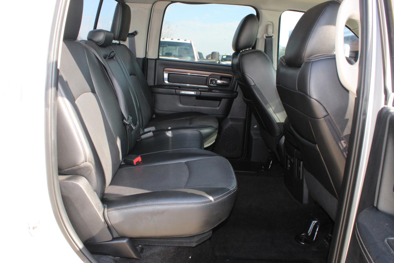 RAM 2500 Laramie Crew Cab LWB 4WD 2016