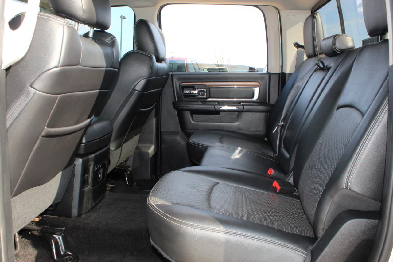 RAM 2500 Laramie Crew Cab LWB 4WD 2016