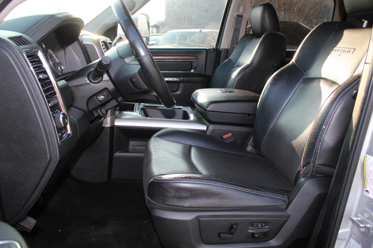 RAM 2500 Laramie Crew Cab LWB 4WD 2016