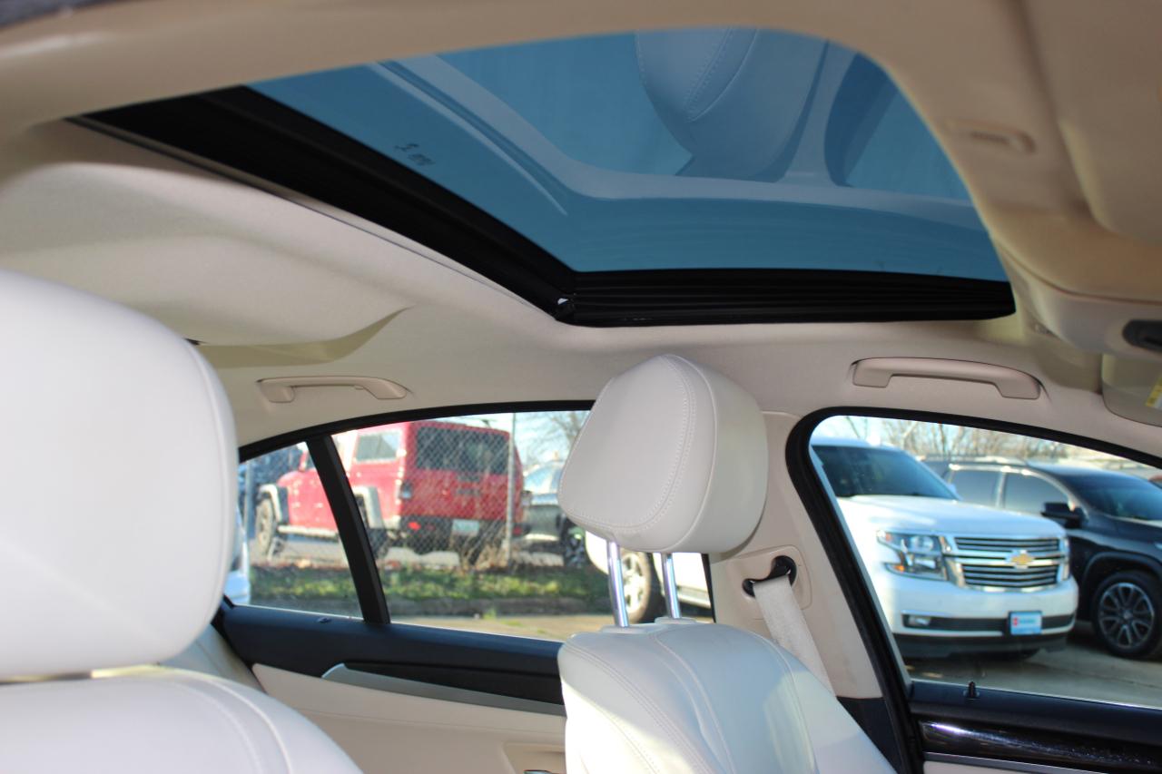 BMW 5-Series 535i xDrive 2016