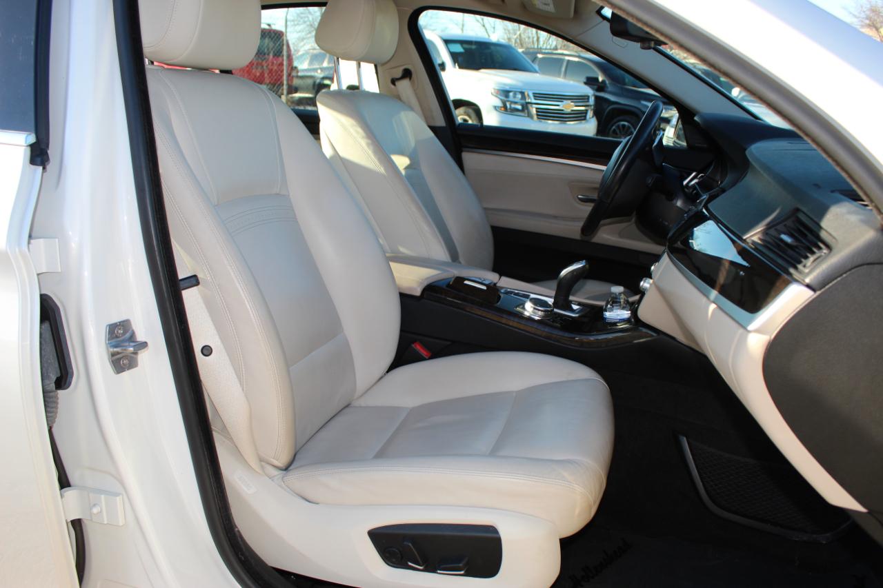 BMW 5-Series 535i xDrive 2016