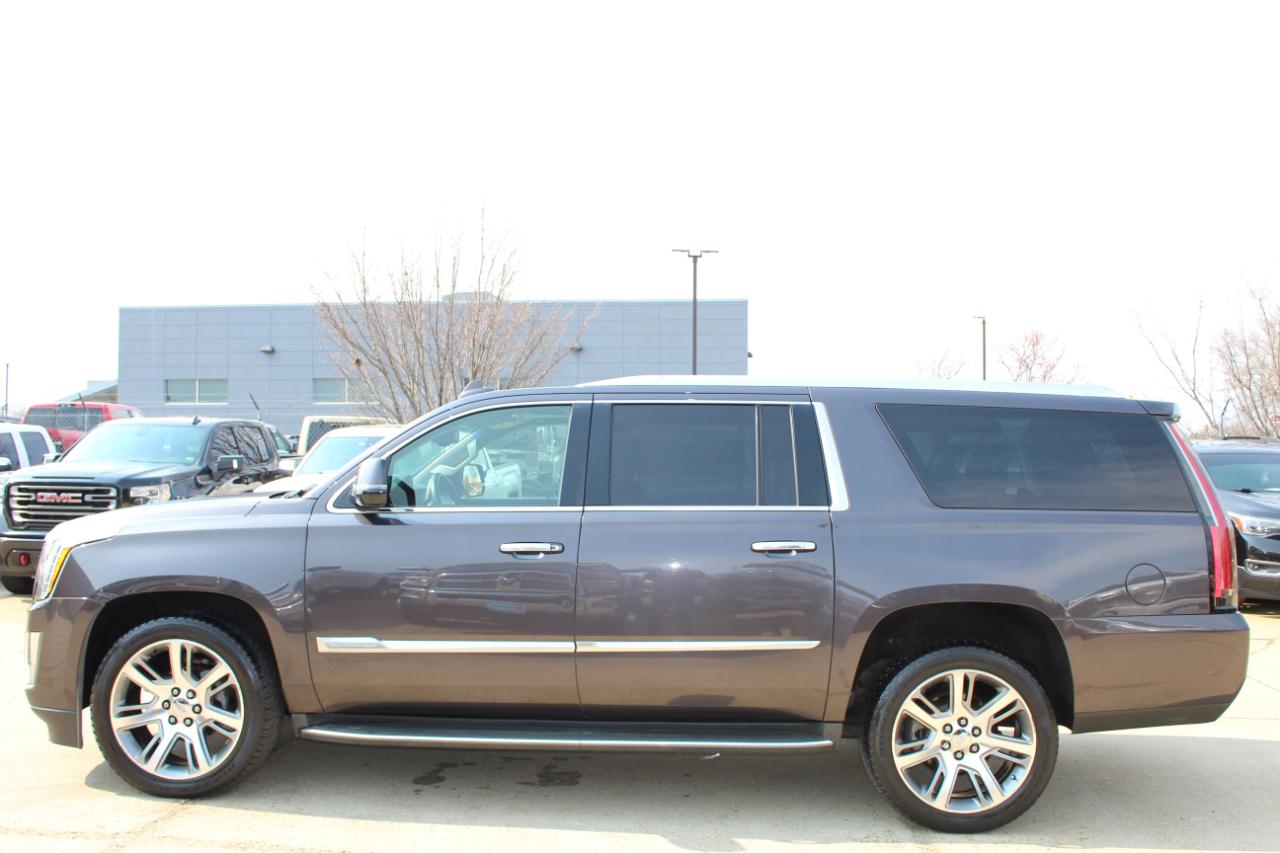 Cadillac Escalade ESV Premium Luxury 4WD 2016