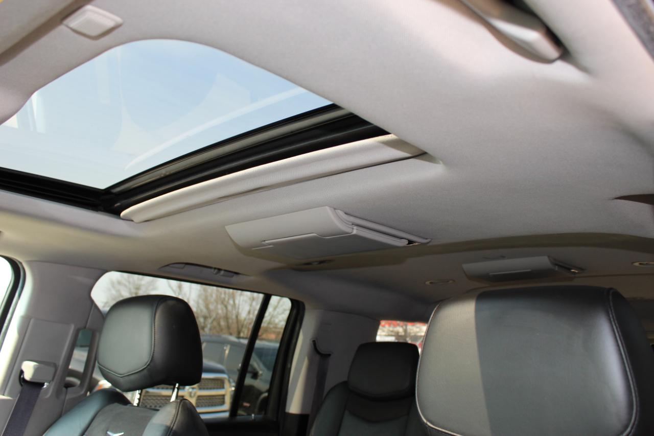 Cadillac Escalade ESV Premium Luxury 4WD 2016