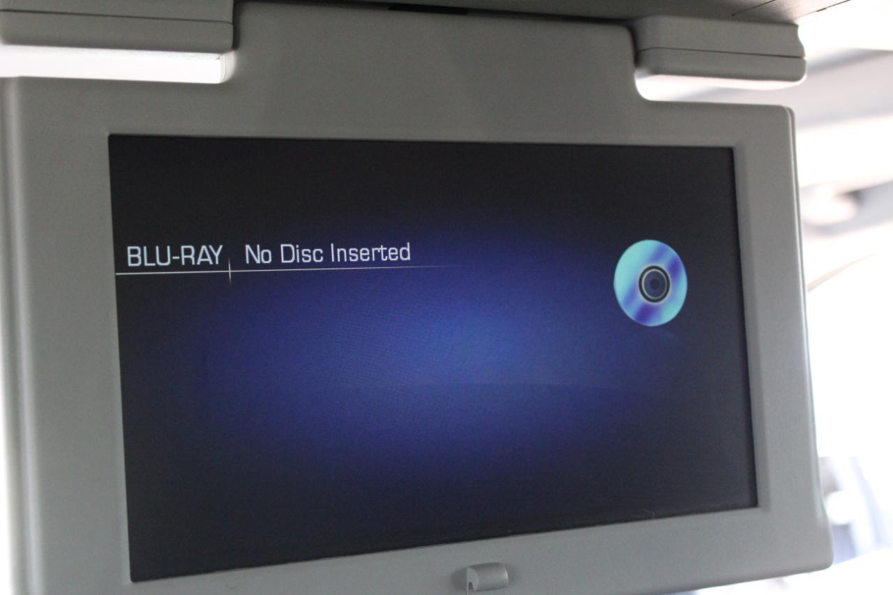 Cadillac Escalade ESV Premium Luxury 4WD 2016