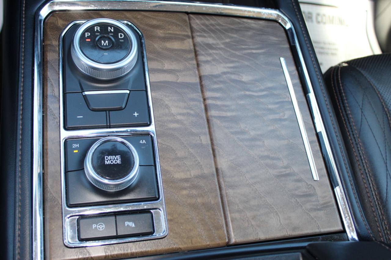 Ford Expedition Platinum 4WD 2018