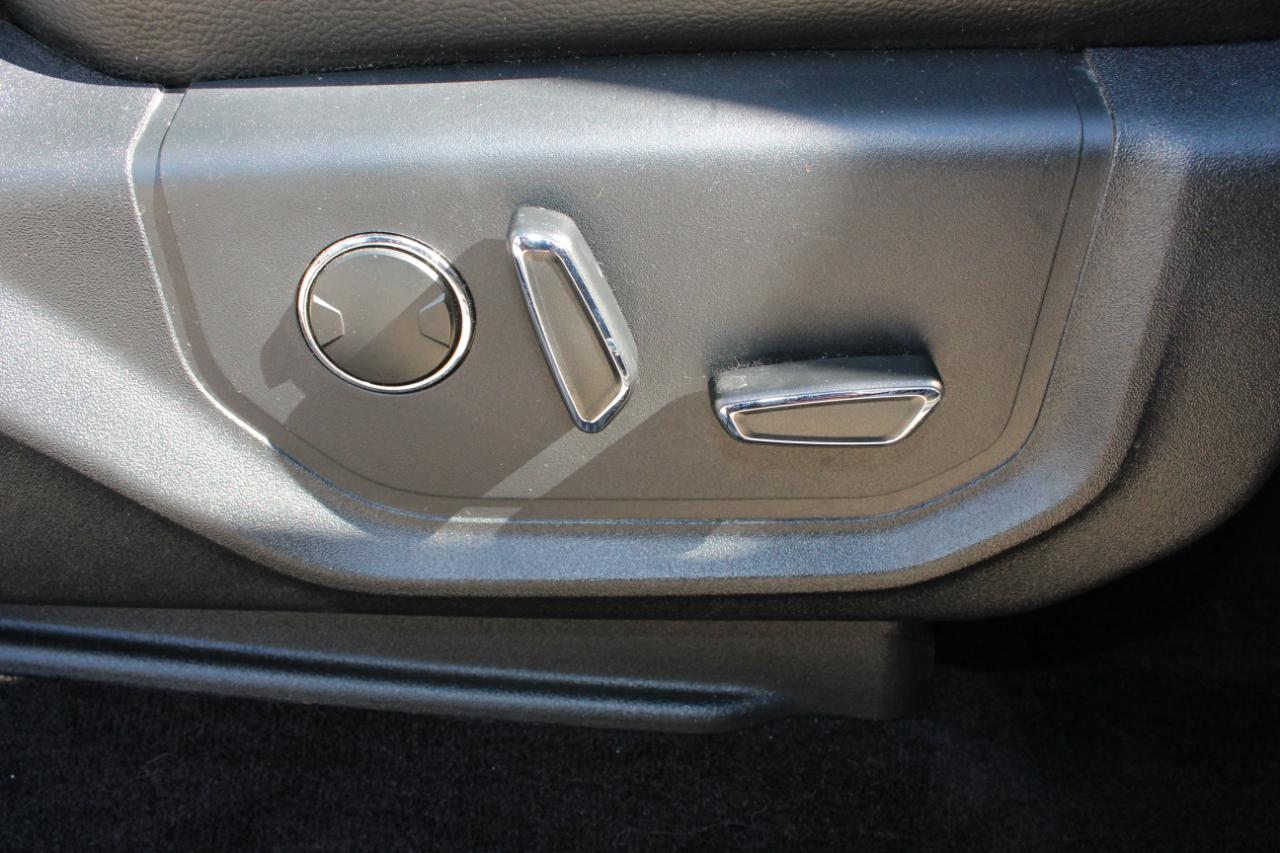 Ford F-150 Lariat SuperCrew 5.5-ft. Bed 4WD 2015