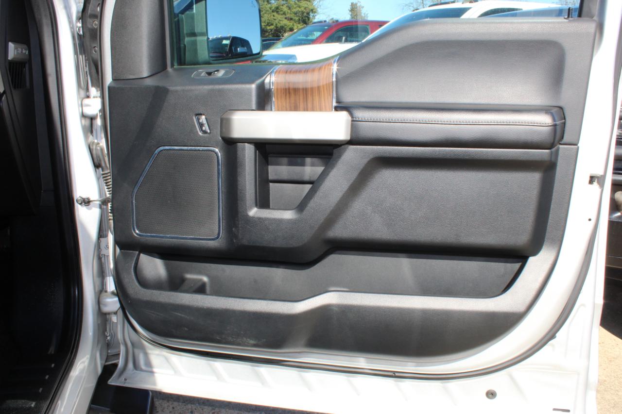 Ford F-150 Lariat SuperCrew 5.5-ft. Bed 4WD 2015