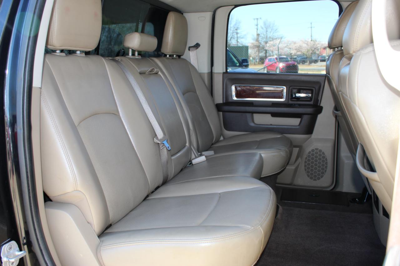 RAM 2500 Laramie Crew Cab 4WD SWB 2011