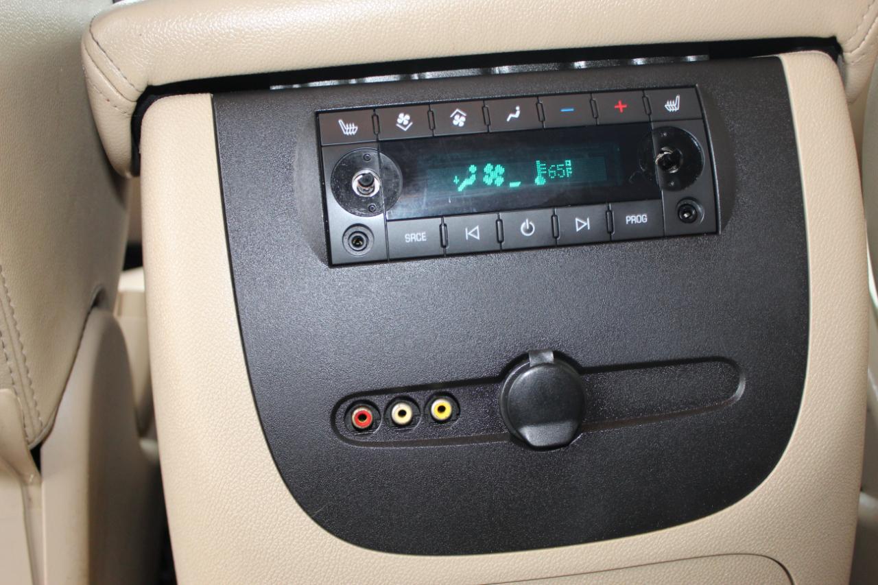 Chevrolet Suburban LTZ 1500 4WD 2012