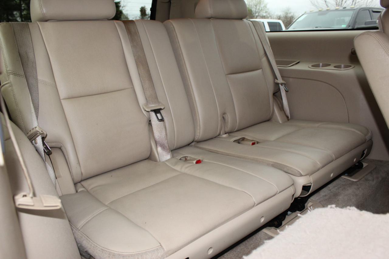 Chevrolet Suburban LTZ 1500 4WD 2012