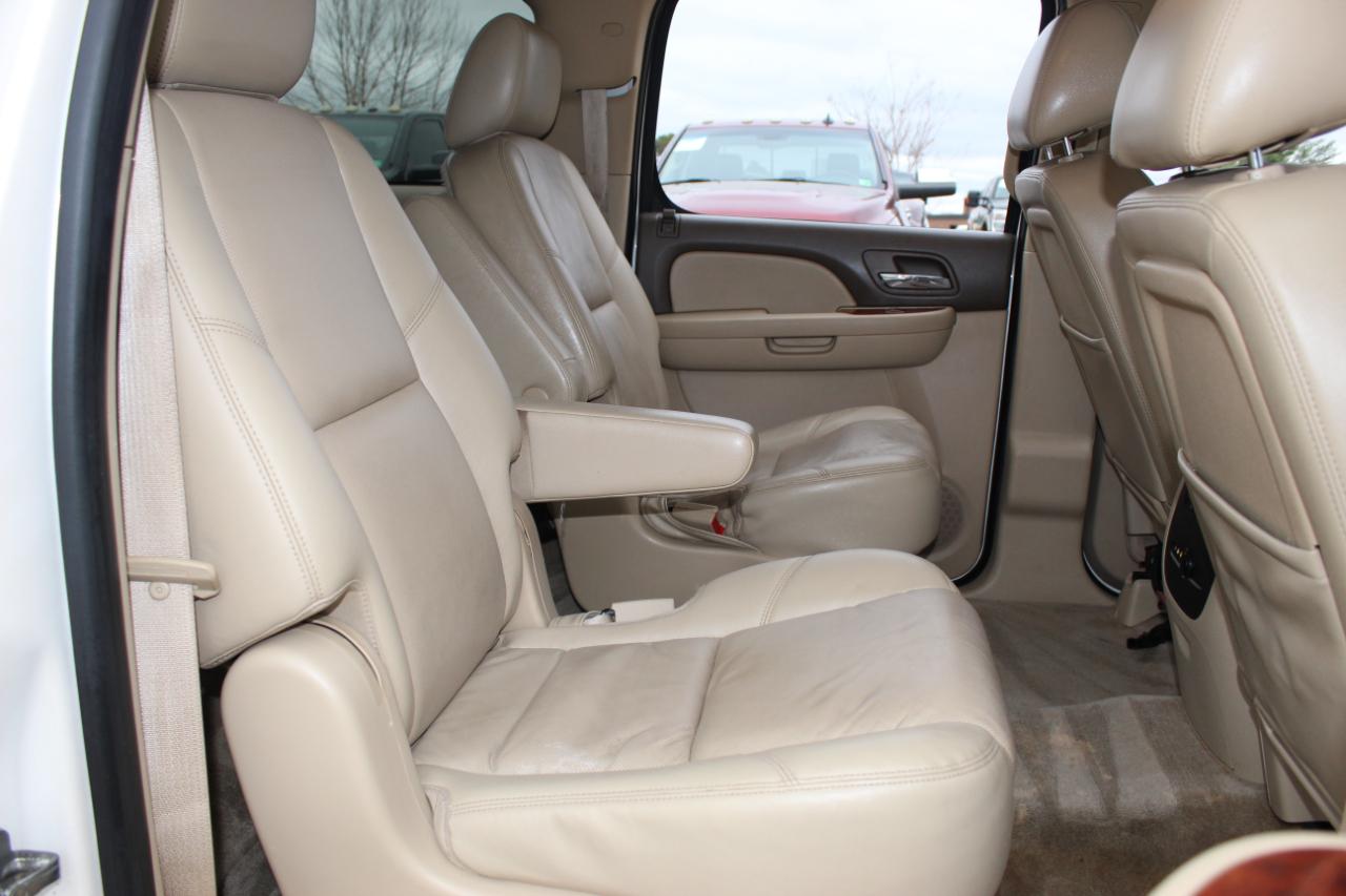 Chevrolet Suburban LTZ 1500 4WD 2012