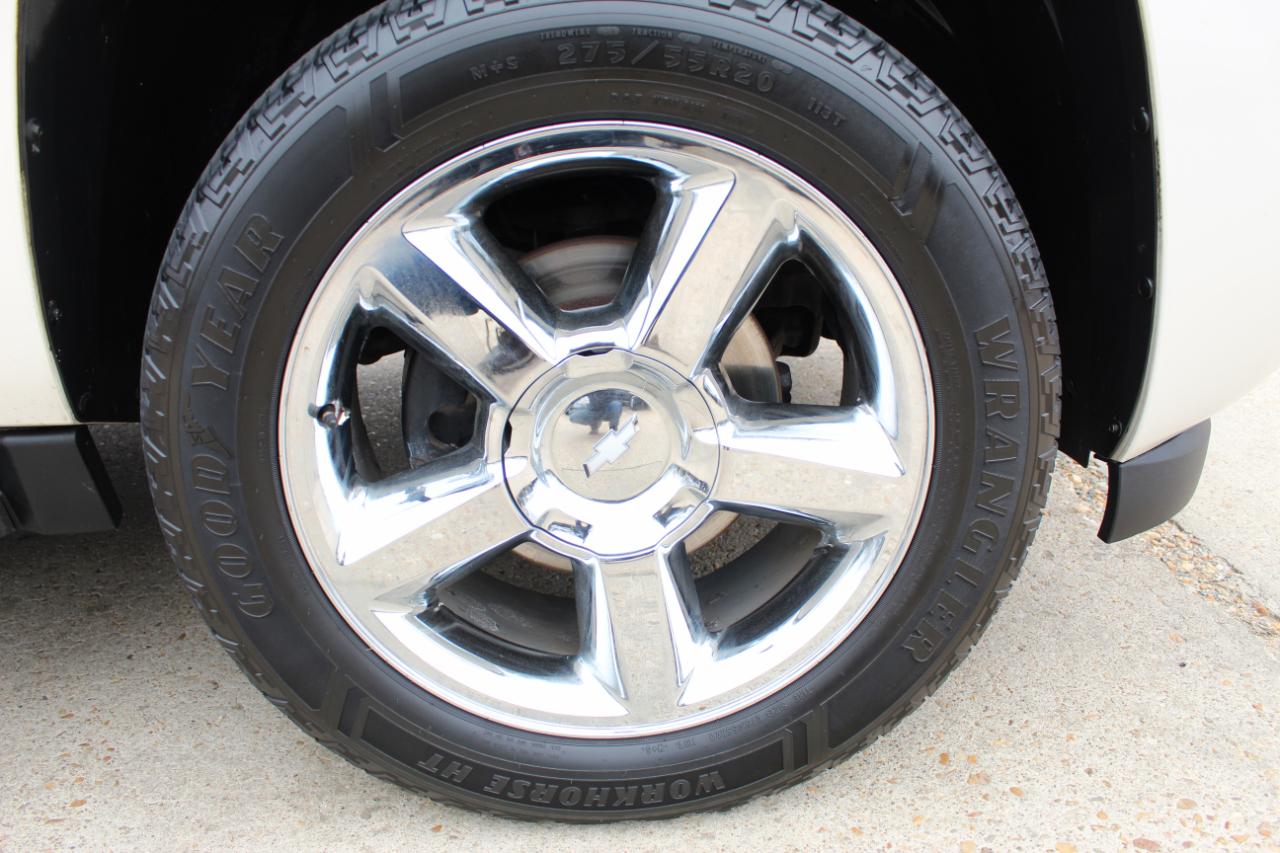 Chevrolet Suburban LTZ 1500 4WD 2012