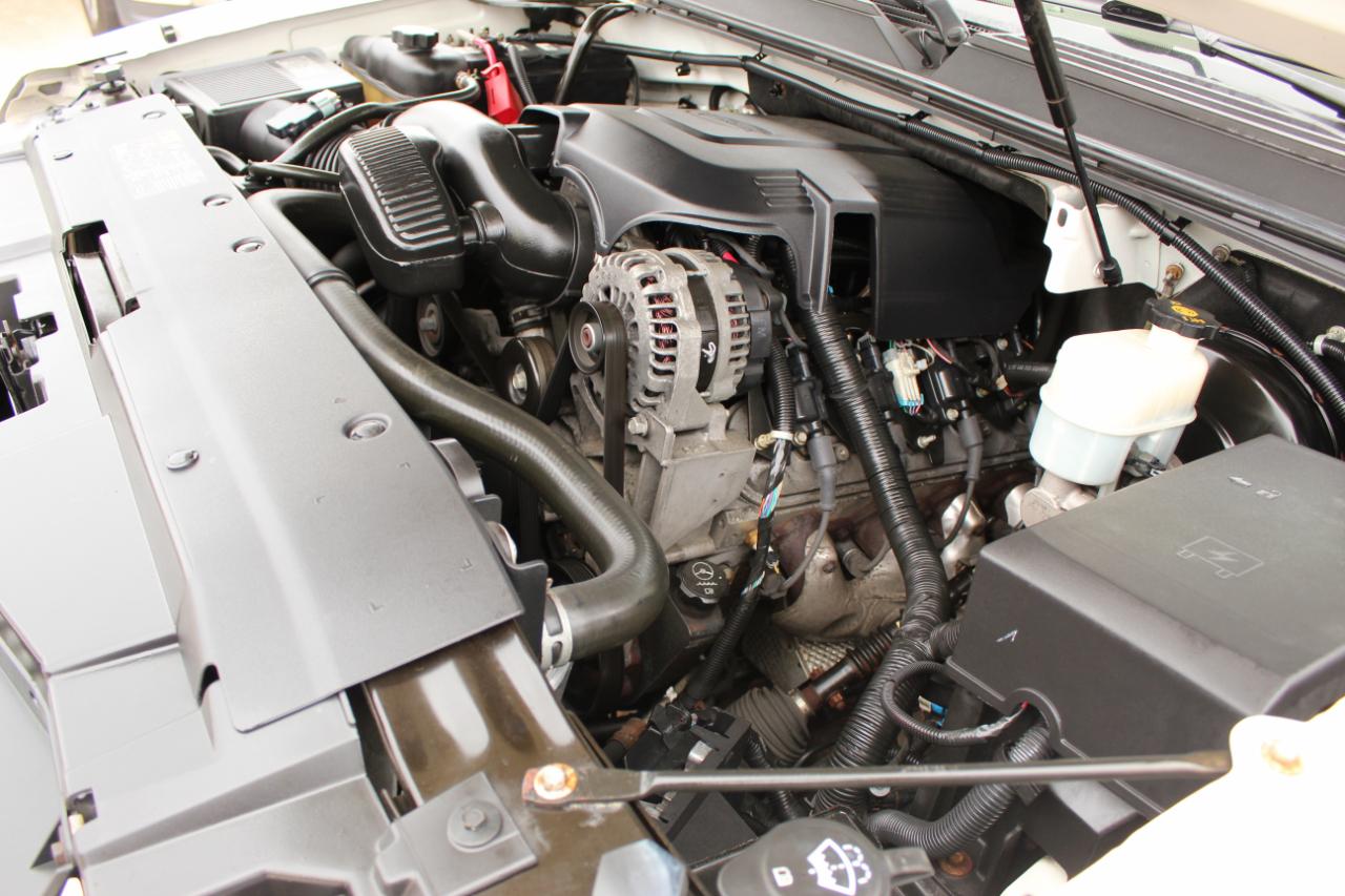 Chevrolet Suburban LTZ 1500 4WD 2012