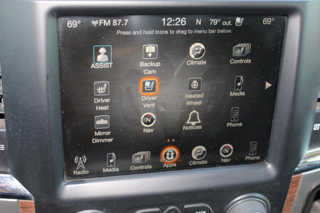 RAM 1500 Laramie Crew Cab SWB 4WD 2016