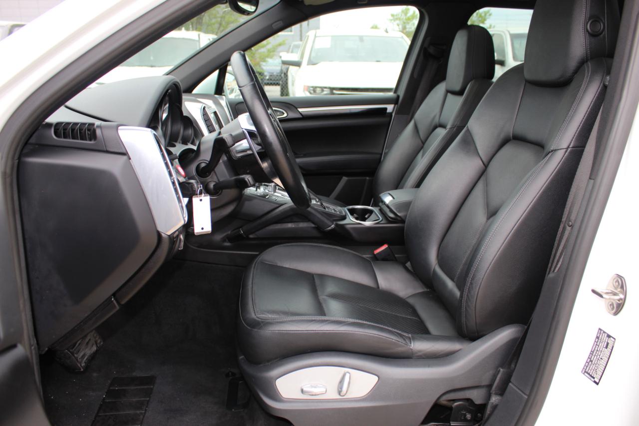 Porsche Cayenne Platinum Edition AWD 2016