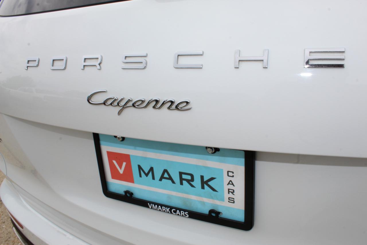 Porsche Cayenne Platinum Edition AWD 2016
