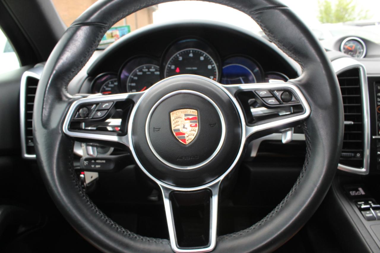 Porsche Cayenne Platinum Edition AWD 2016