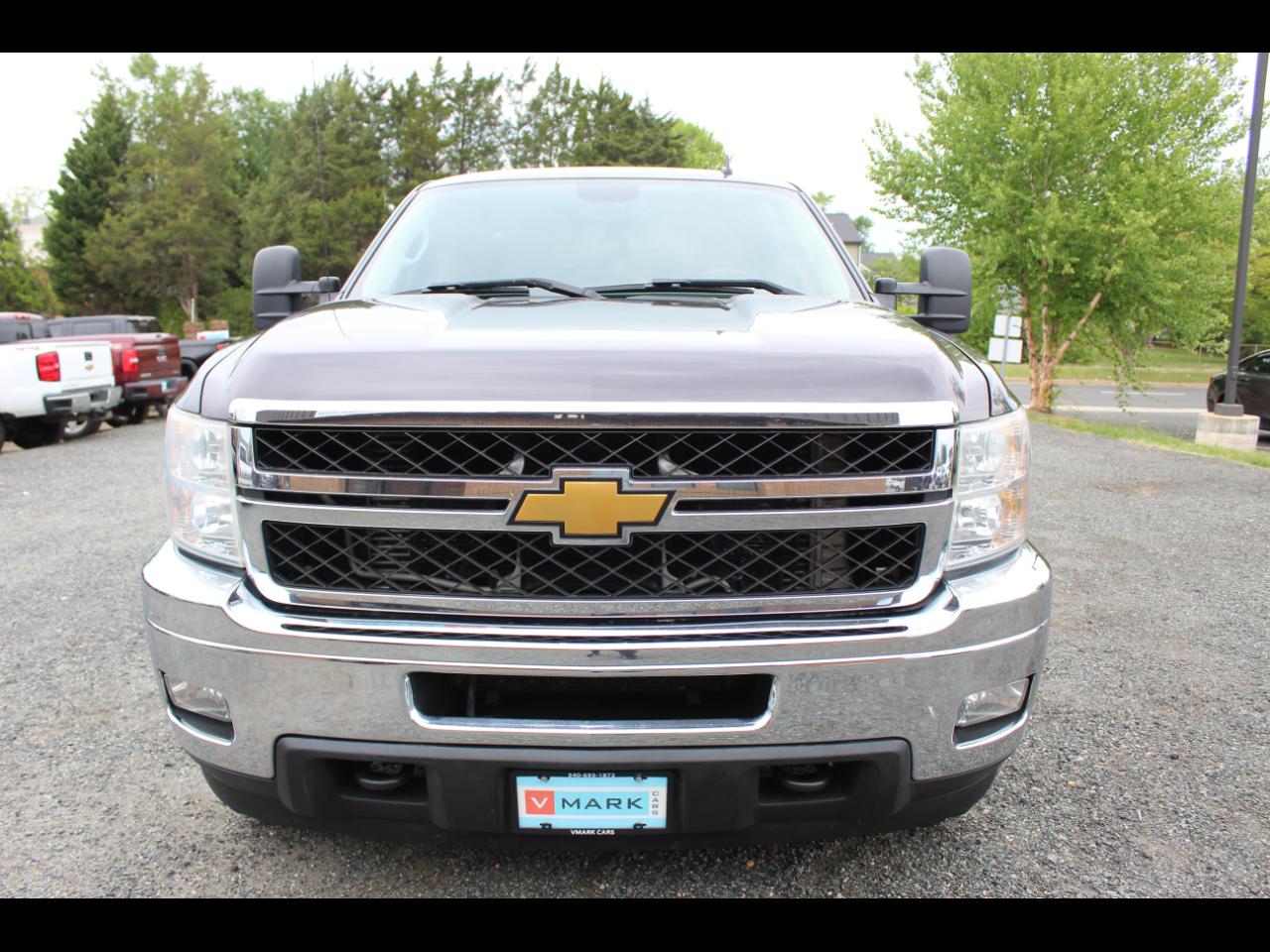 Chevrolet Silverado 2500HD LT Crew Cab 4WD 2011