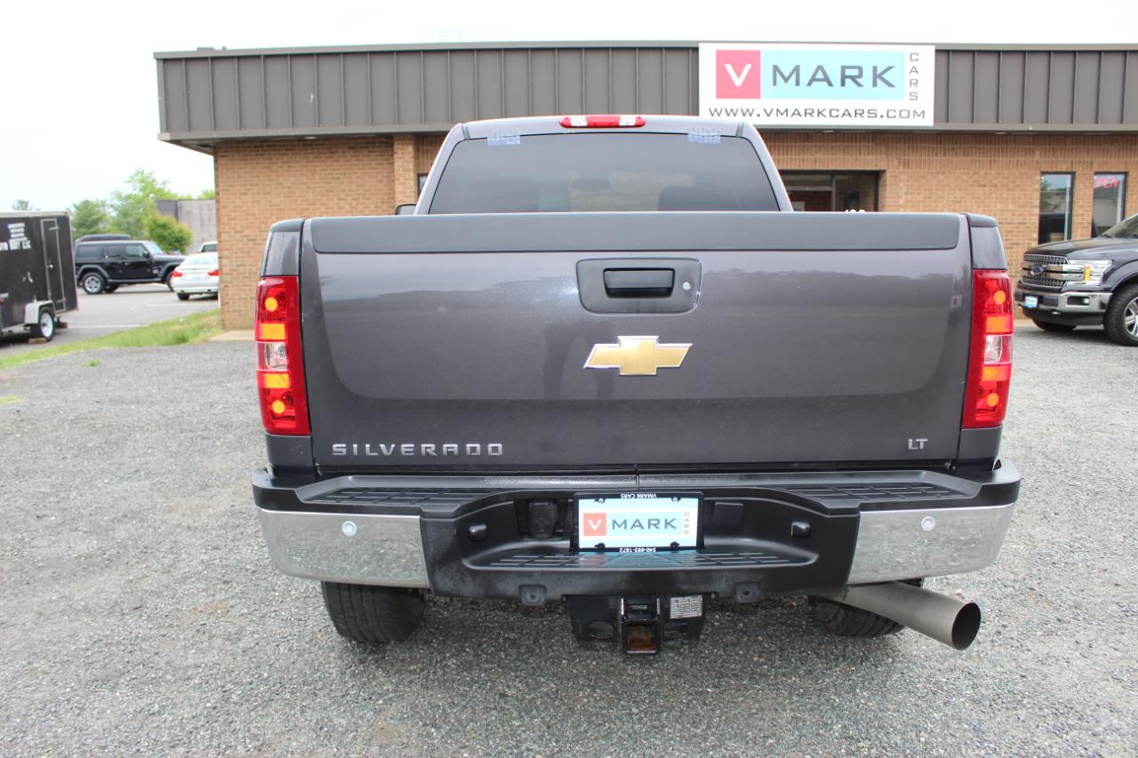 Chevrolet Silverado 2500HD LT Crew Cab 4WD 2011