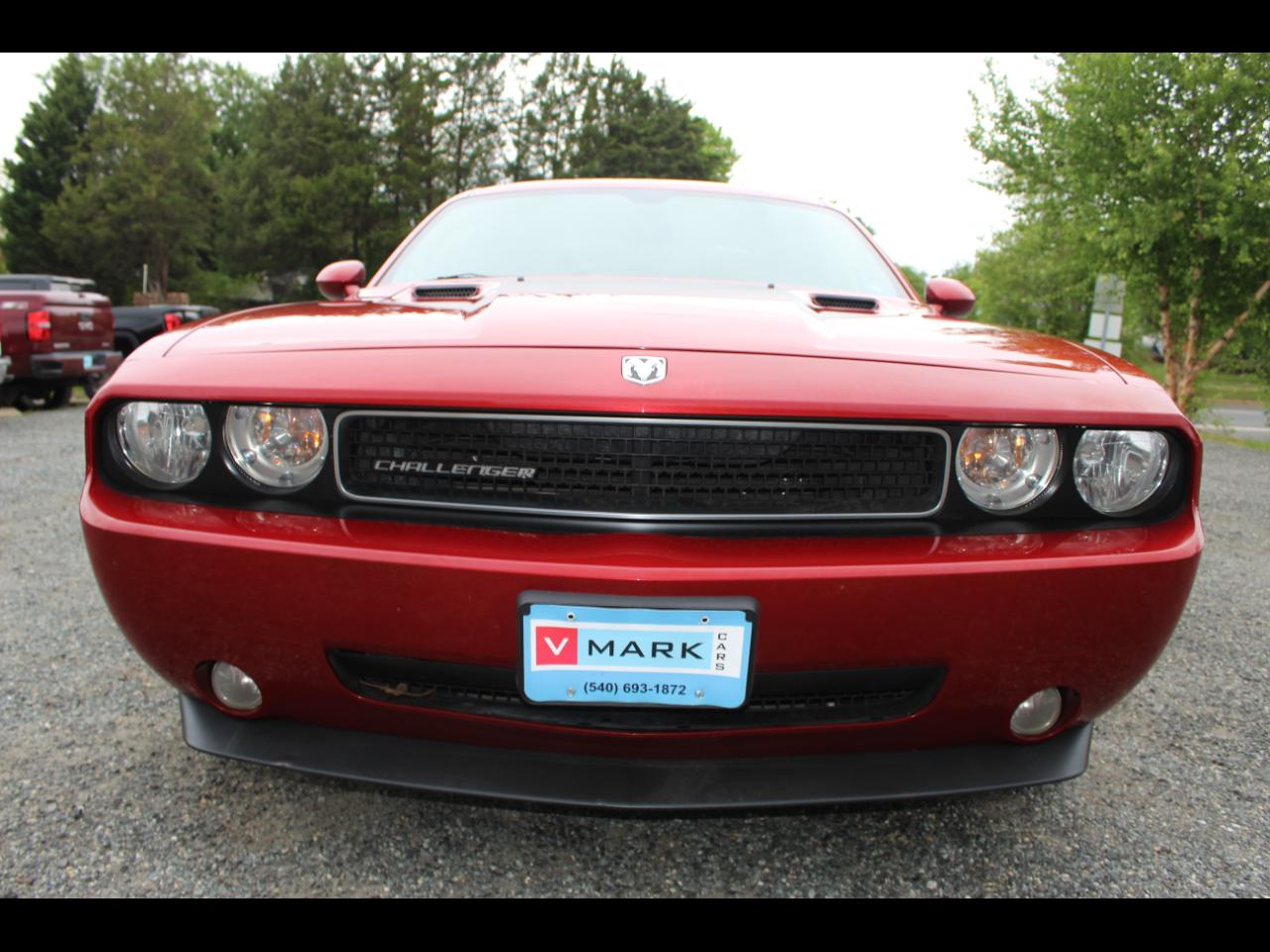Dodge Challenger SE 2010