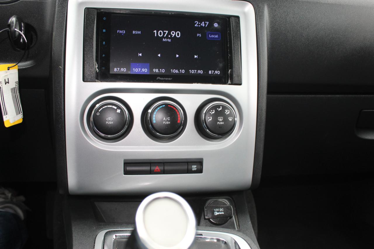 Dodge Challenger SE 2010