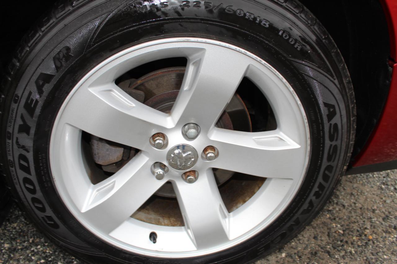 Dodge Challenger SE 2010