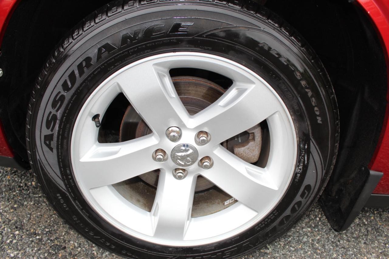 Dodge Challenger SE 2010