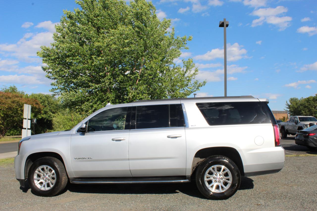 GMC Yukon XL SLT 4WD 2017