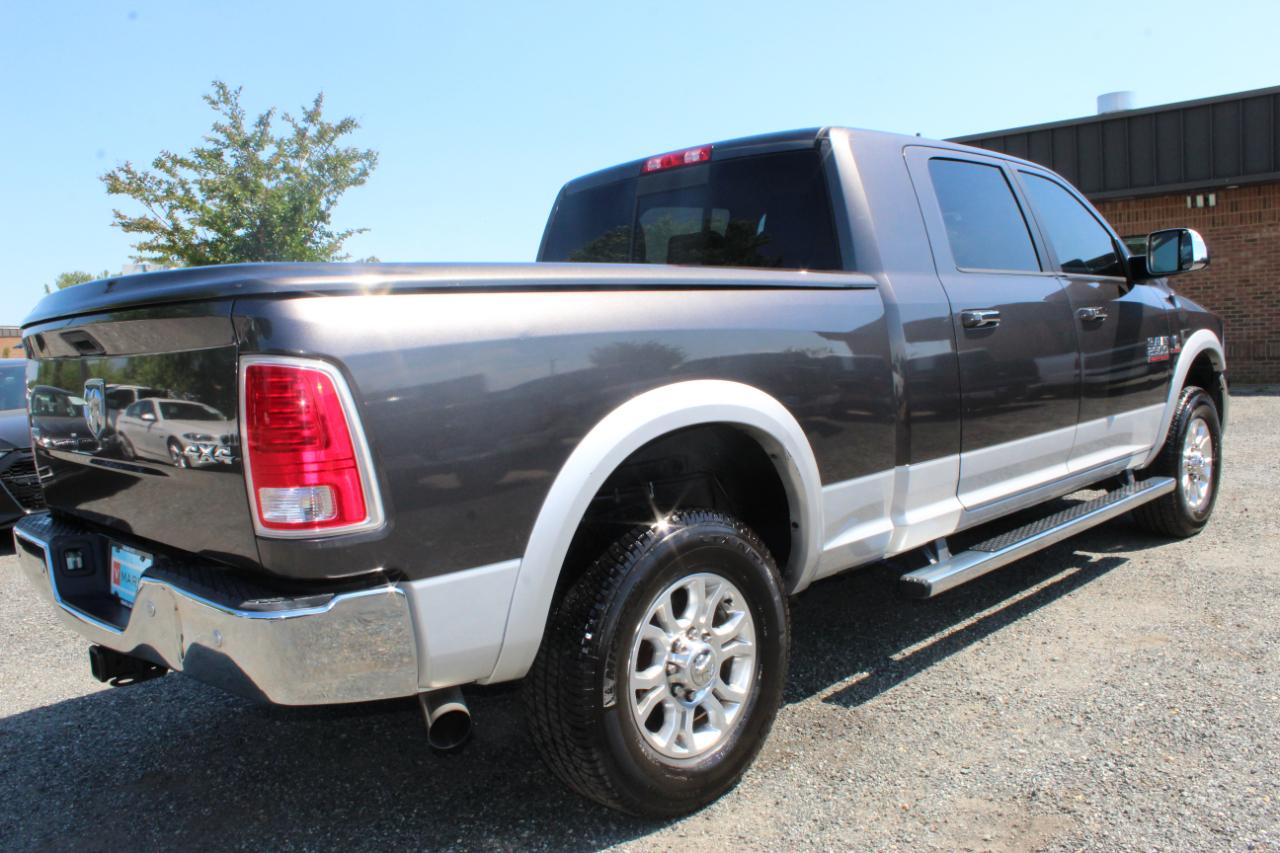 RAM 2500 Laramie Mega Cab 4WD 2016