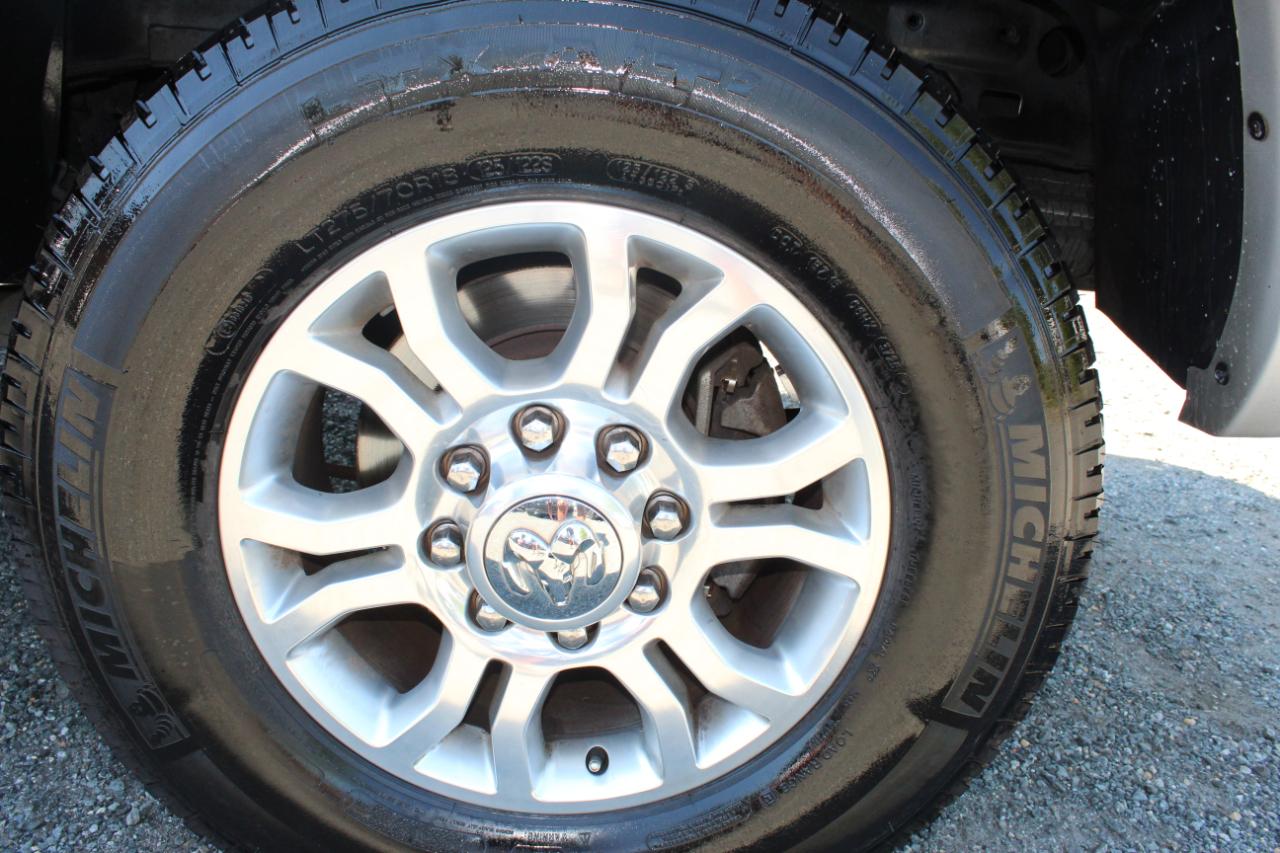 RAM 2500 Laramie Mega Cab 4WD 2016