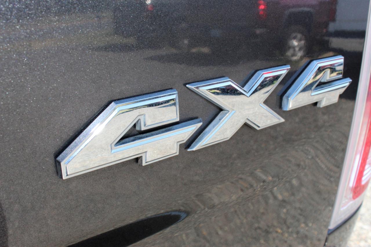 RAM 2500 Laramie Mega Cab 4WD 2016