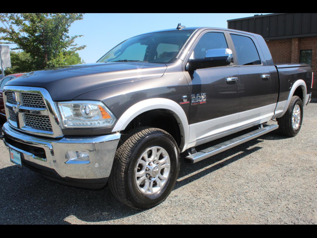 RAM 2500 Laramie Mega Cab 4WD 2016