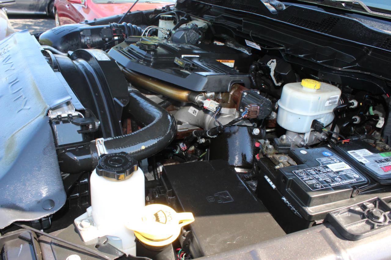 RAM 2500 Laramie Mega Cab 4WD 2016