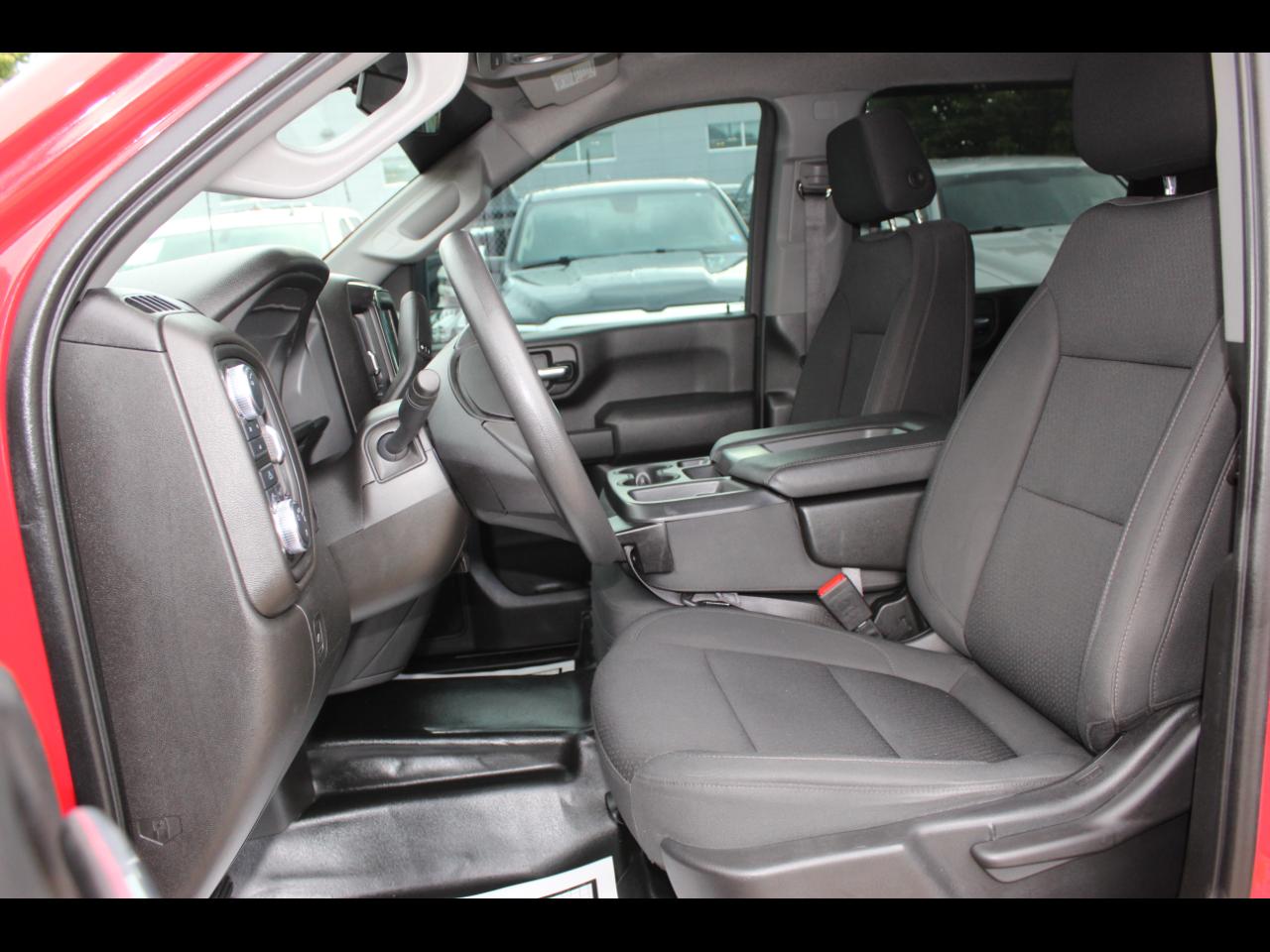 GMC Sierra 2500HD Pro Crew Cab 4WD SB 2023