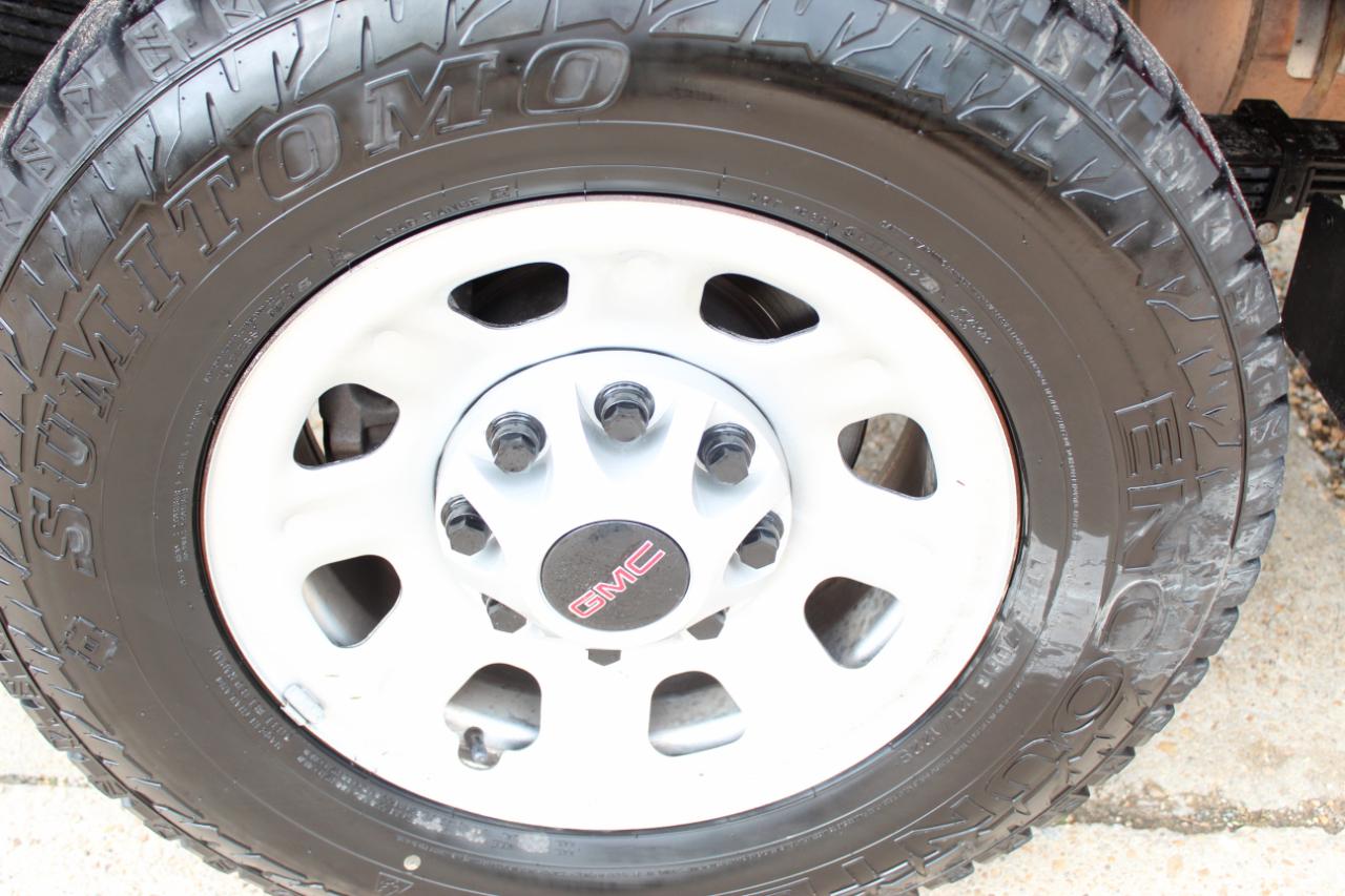 GMC Sierra 2500HD Pro Crew Cab 4WD SB 2023