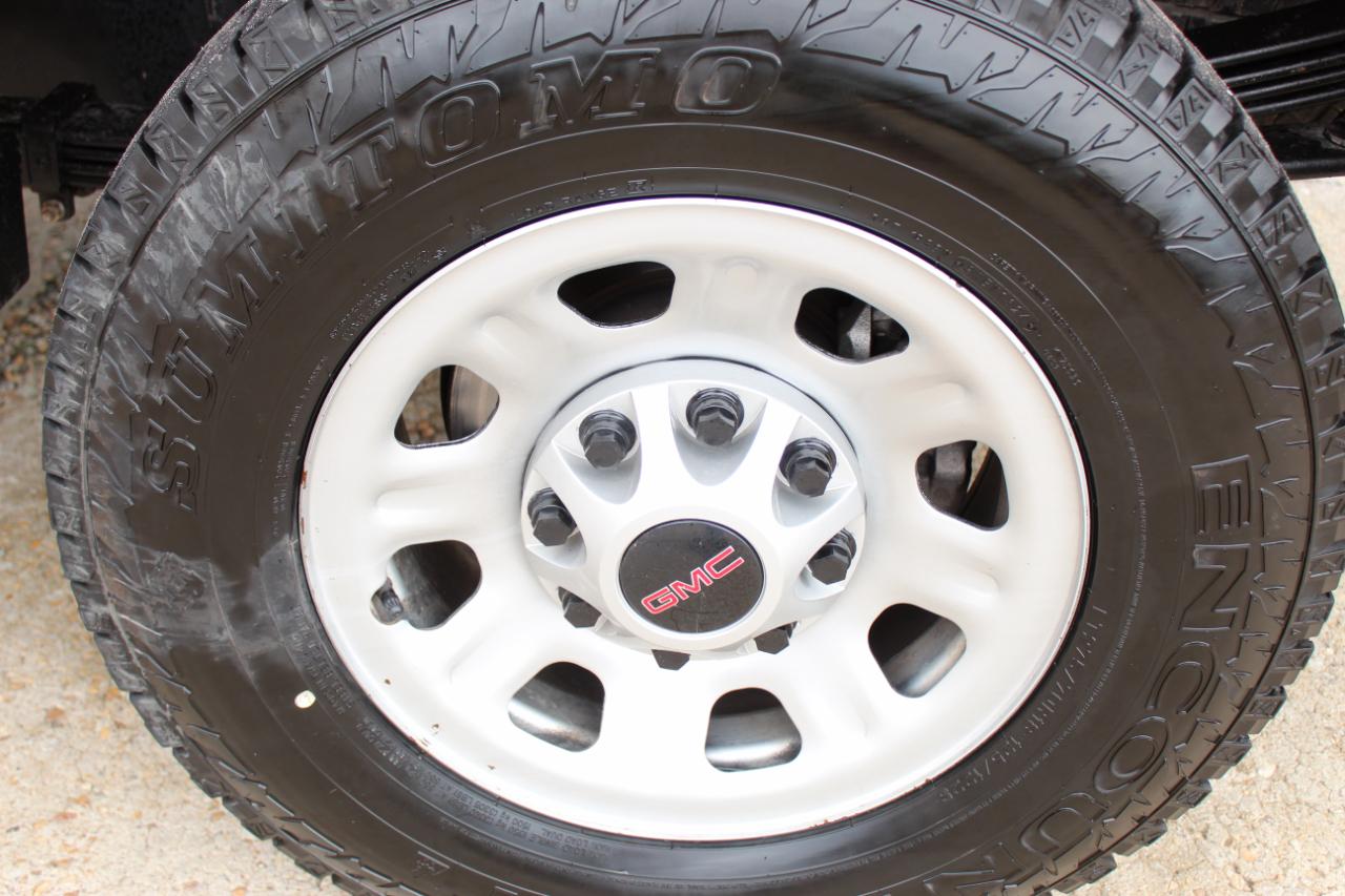 GMC Sierra 2500HD Pro Crew Cab 4WD SB 2023