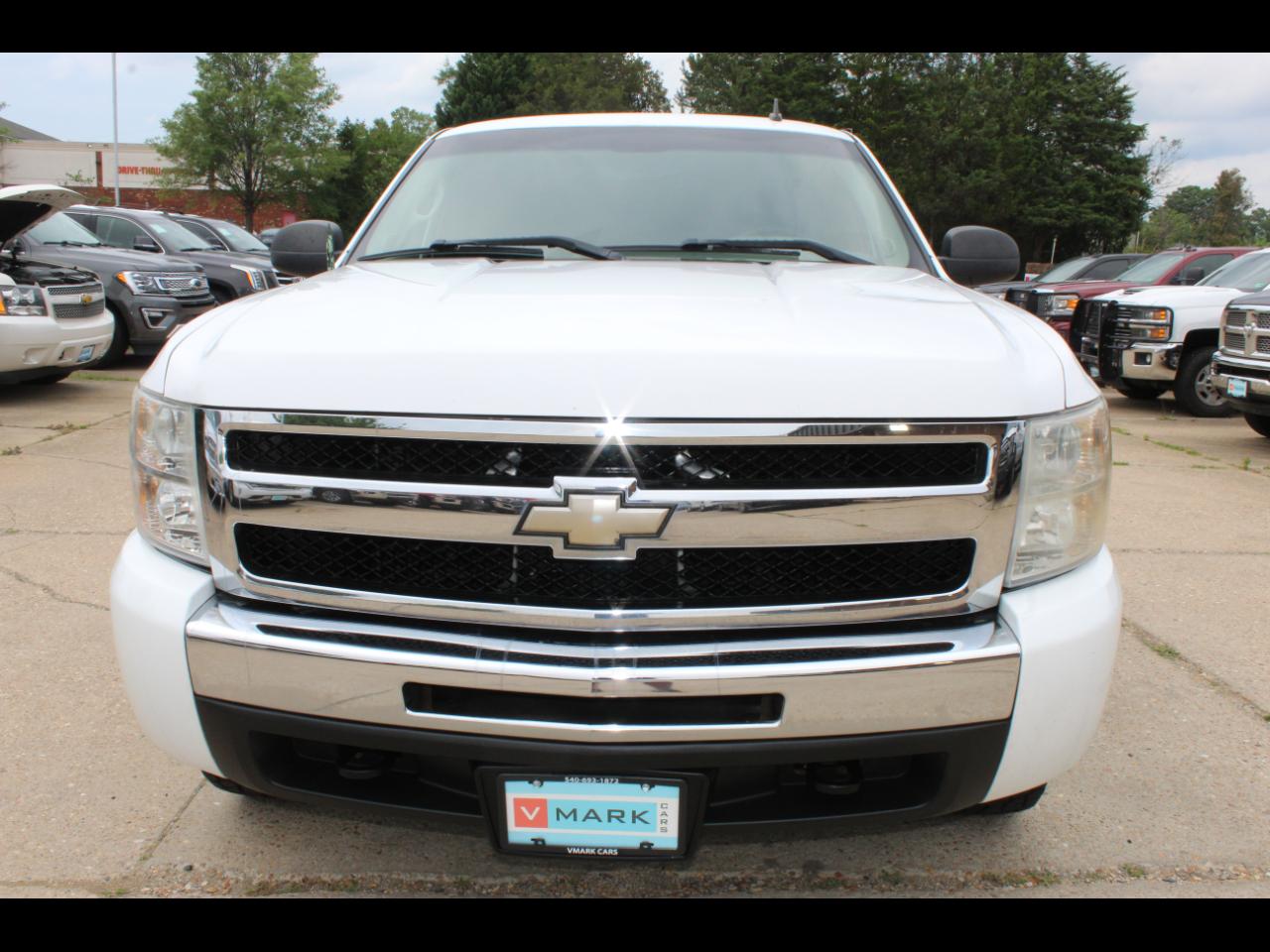 Chevrolet Silverado 1500 LS Extended Cab 4WD 2010