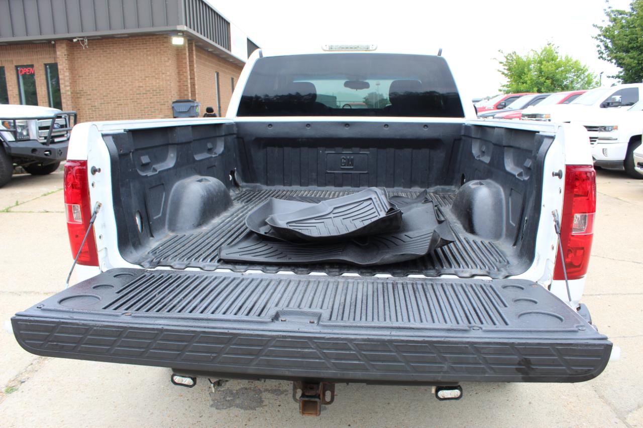 Chevrolet Silverado 1500 LS Extended Cab 4WD 2010