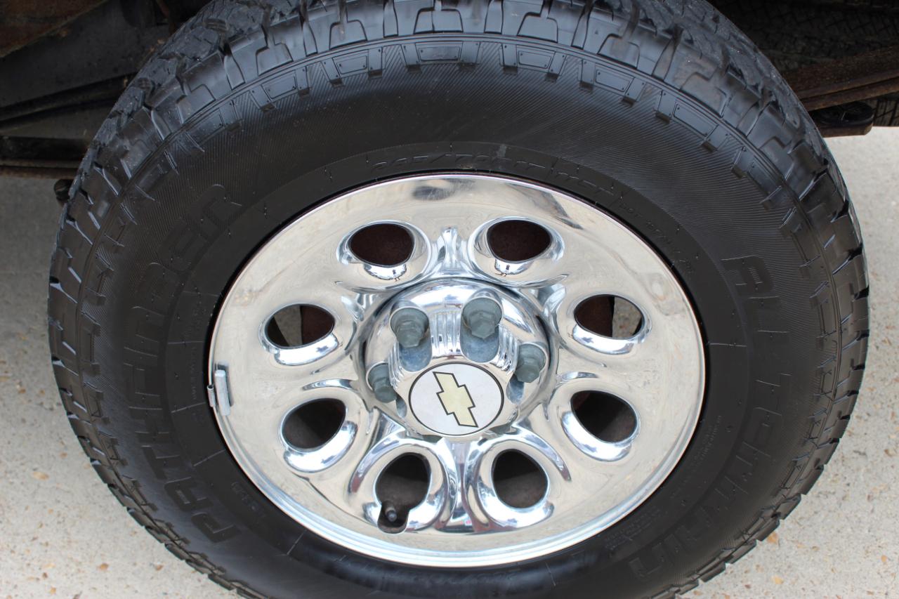 Chevrolet Silverado 1500 LS Extended Cab 4WD 2010