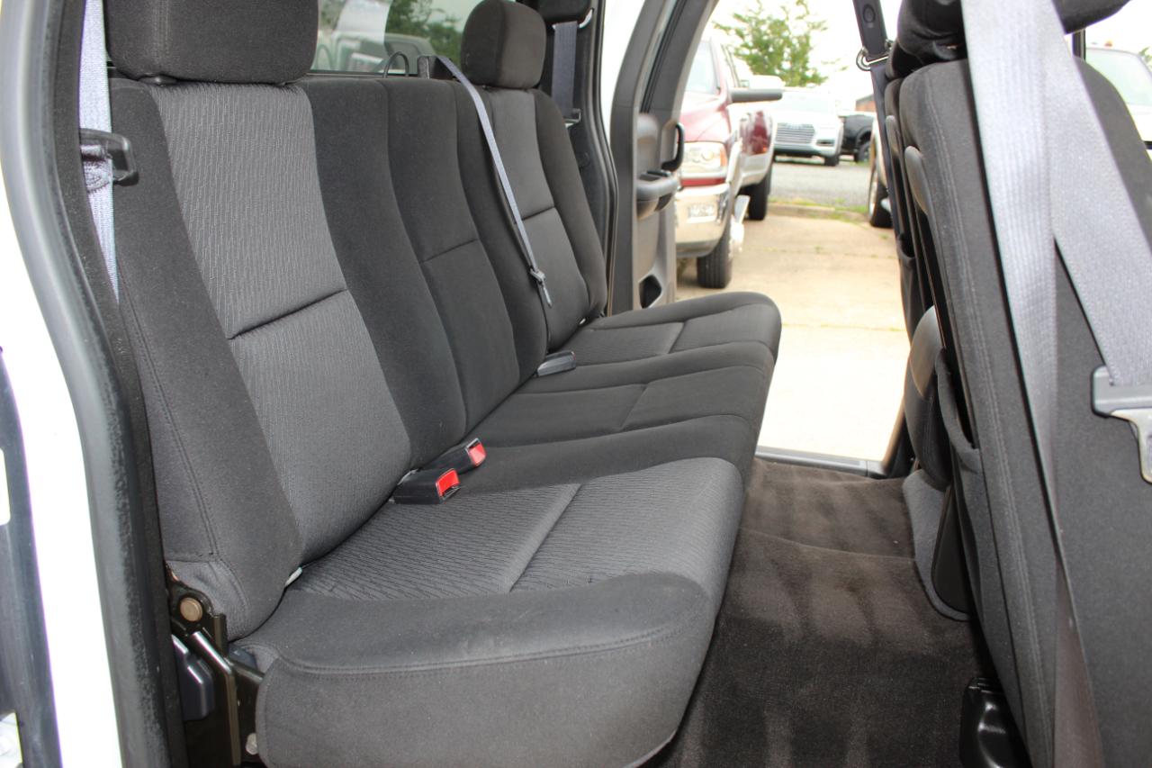 Chevrolet Silverado 1500 LS Extended Cab 4WD 2010
