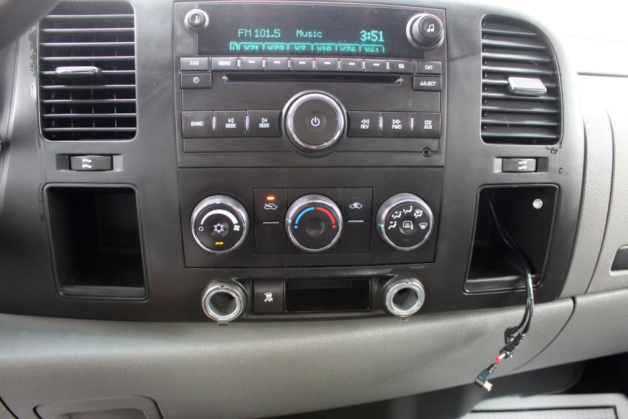 Chevrolet Silverado 1500 LS Extended Cab 4WD 2010