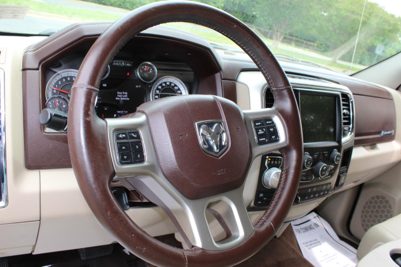RAM 1500 Laramie Crew Cab LWB 4WD 2016
