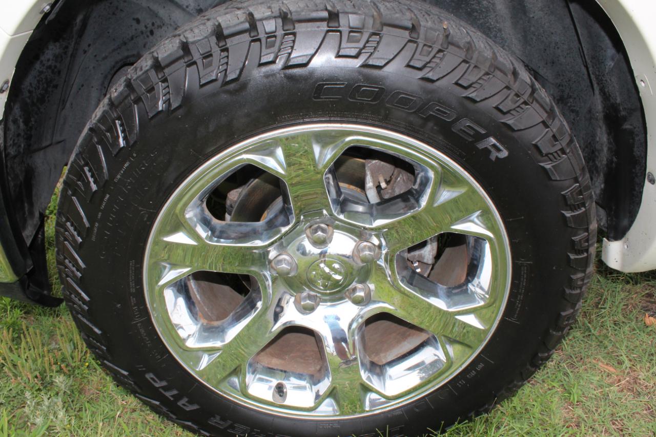 RAM 1500 Laramie Crew Cab LWB 4WD 2016