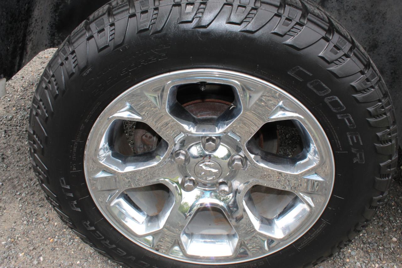 RAM 1500 Laramie Crew Cab LWB 4WD 2016