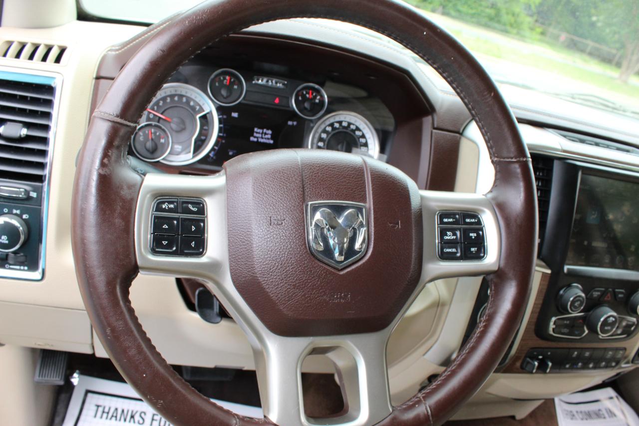RAM 1500 Laramie Crew Cab LWB 4WD 2016