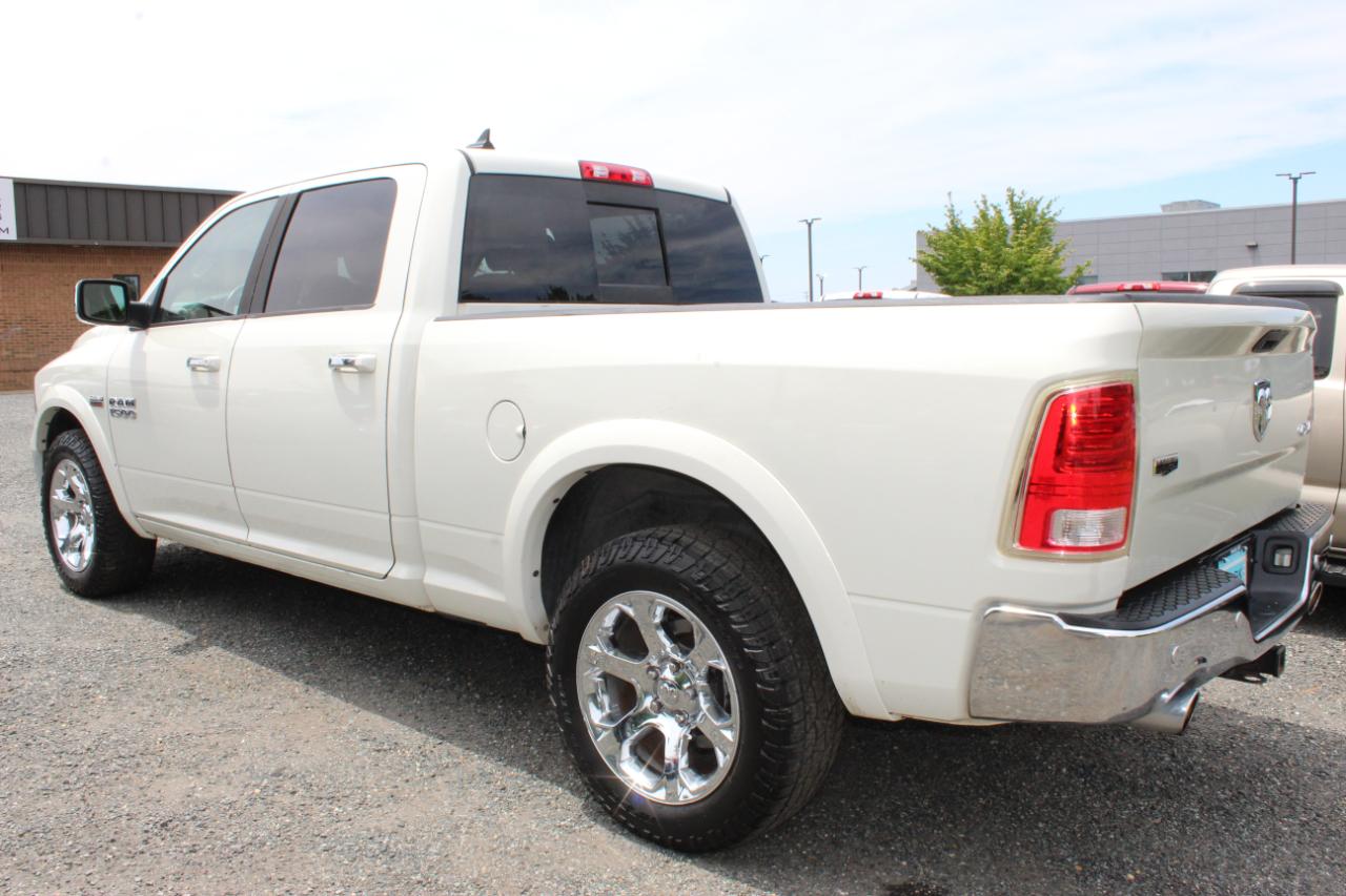 RAM 1500 Laramie Crew Cab LWB 4WD 2016