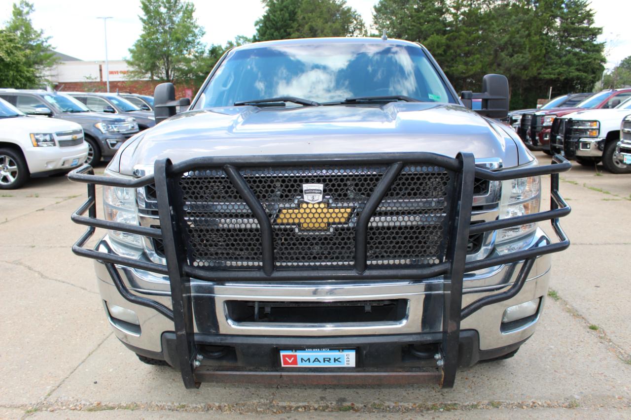 Chevrolet Silverado 2500HD LT Crew Cab 4WD 2013