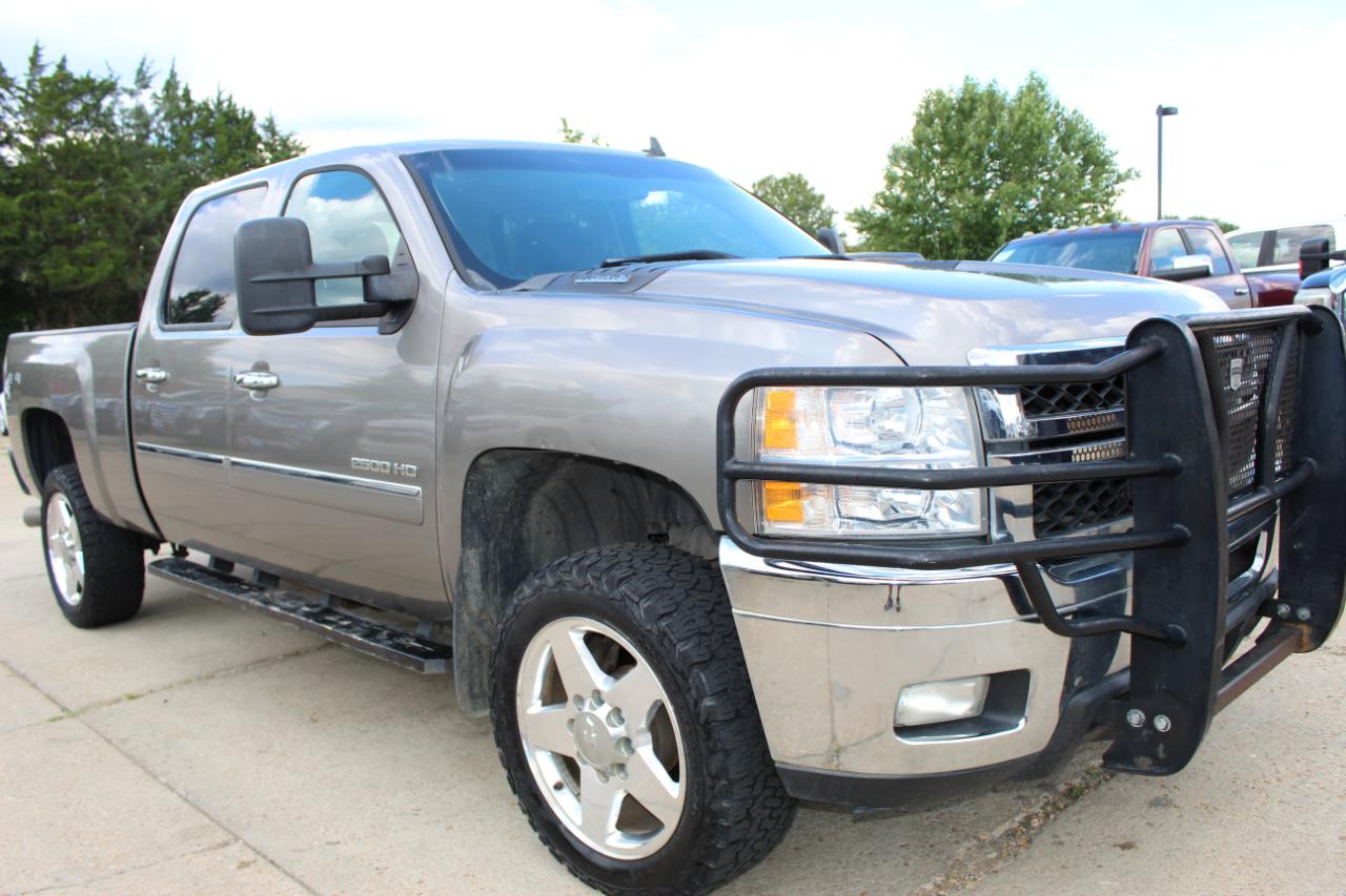 Chevrolet Silverado 2500HD LT Crew Cab 4WD 2013