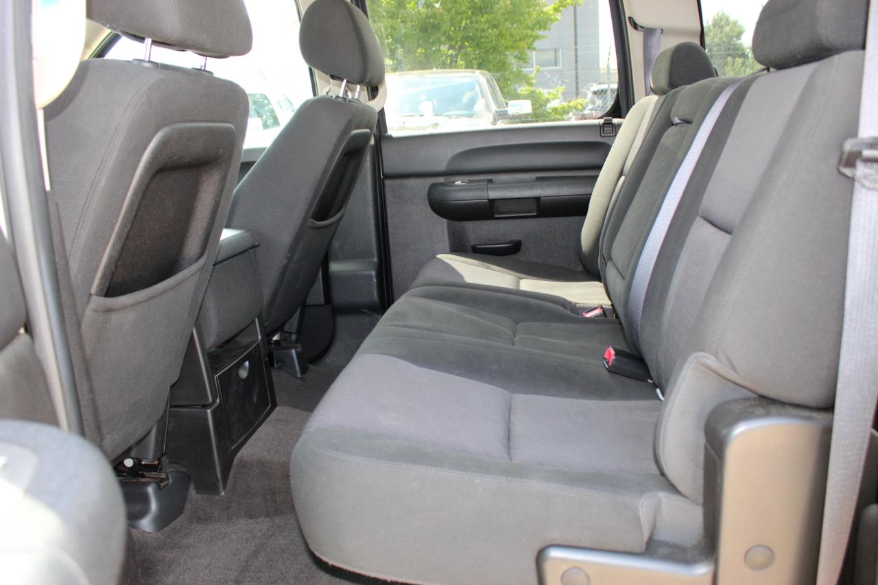 Chevrolet Silverado 2500HD LT Crew Cab 4WD 2013