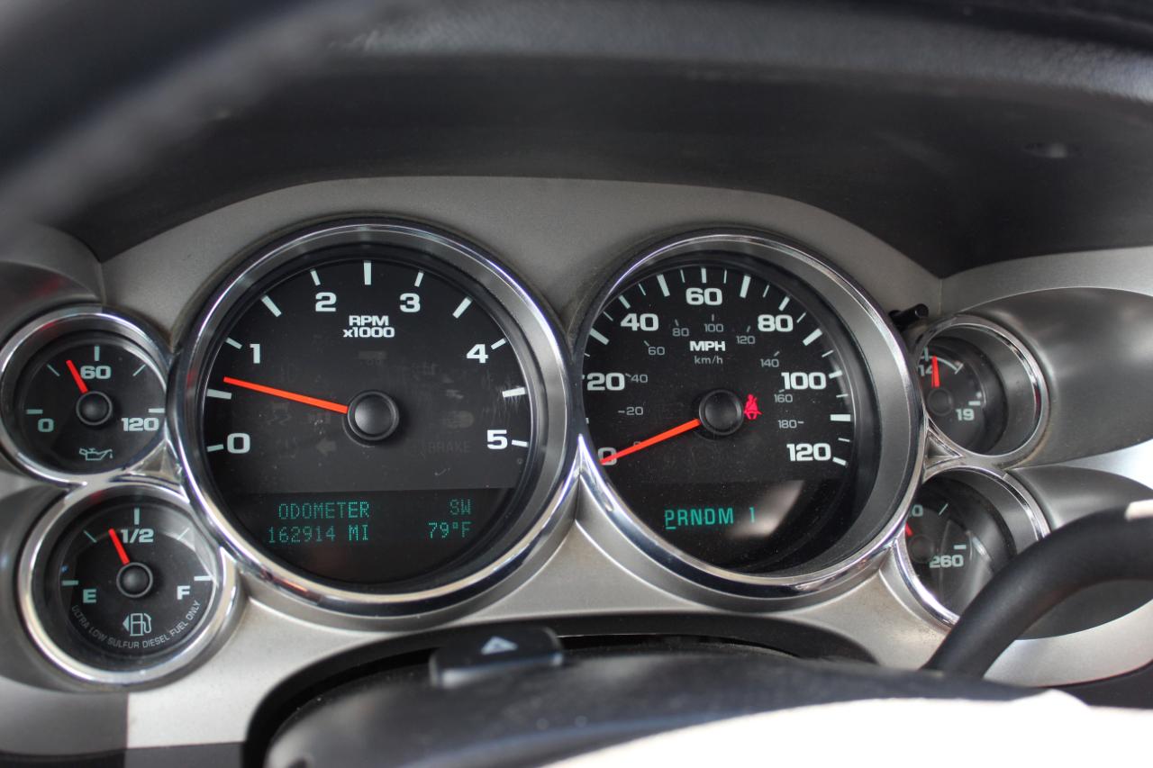 Chevrolet Silverado 2500HD LT Crew Cab 4WD 2013